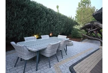 Išskirtinis valgomojo komplektas su dideliu Cordoba stalu 12 asmenims Garden Point baltos spalvos